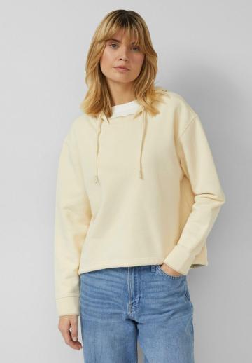 Пуловер с капюшоном