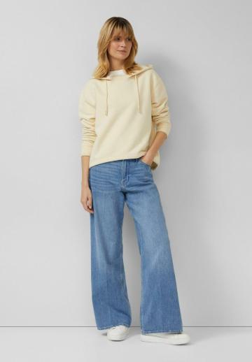 Пуловер с капюшоном