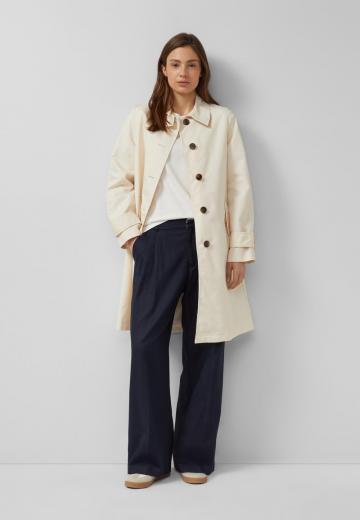 Короткое пальто