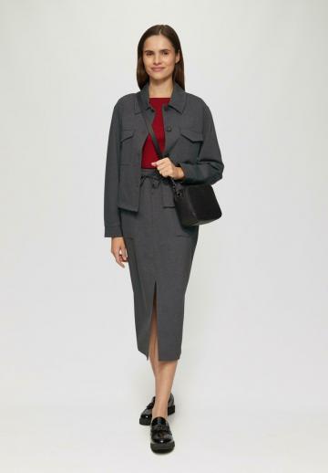 Блейзер с накладными карманами