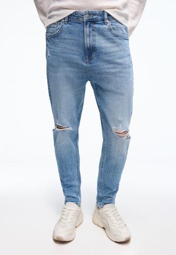 Узкие джинсы