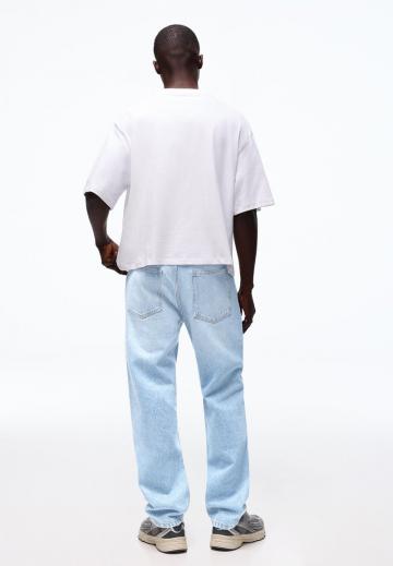 Прямые джинсы