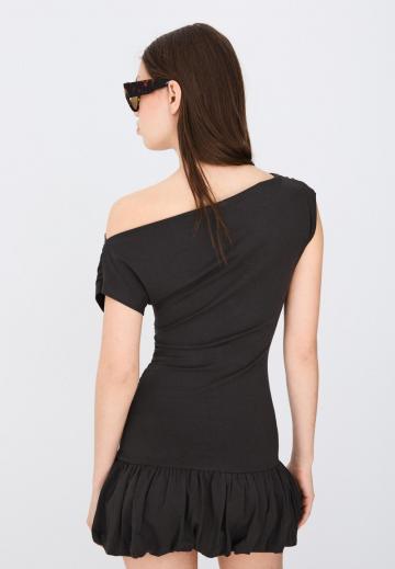 Короткое платье