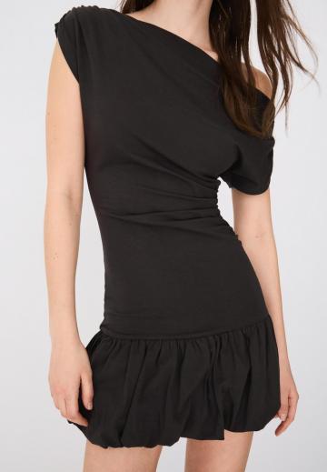 Короткое платье