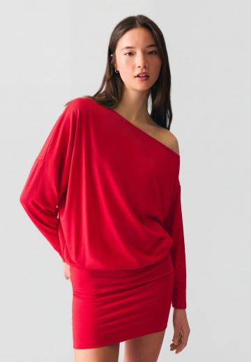 Короткое платье