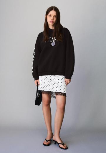 Пуловер с капюшоном