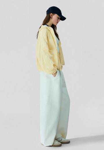 Спортивная куртка