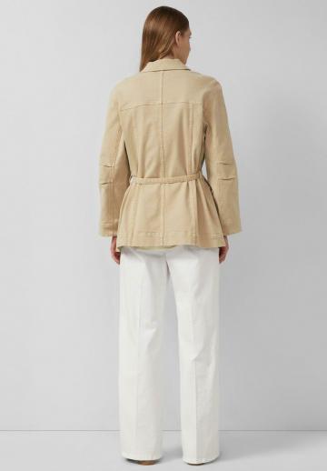 Блейзер с накладными карманами