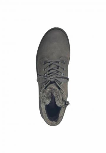 Зимние ботинки