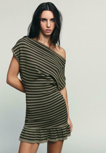 Короткое платье