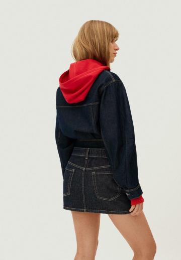 Юбка с накладными карманами