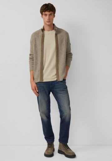 Вязаная кофта