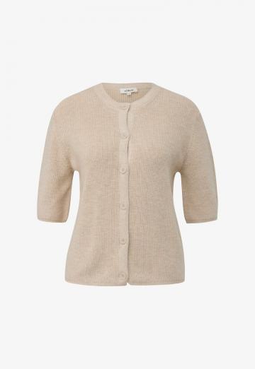 Вязаная кофта