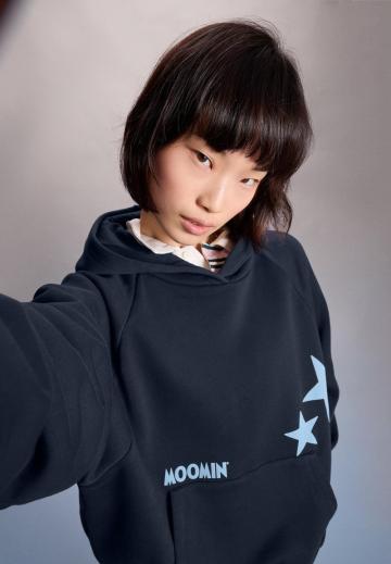 Пуловер с капюшоном