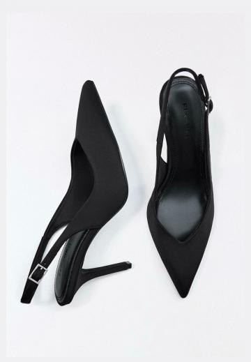 Туфли на высоком каблуке