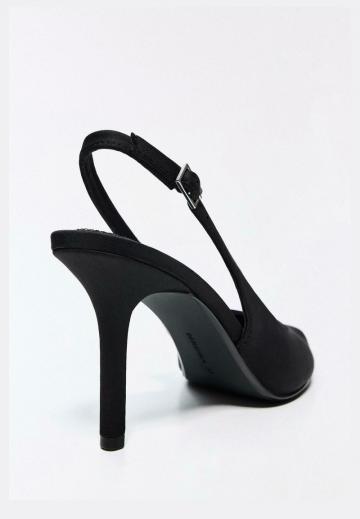 Туфли на высоком каблуке