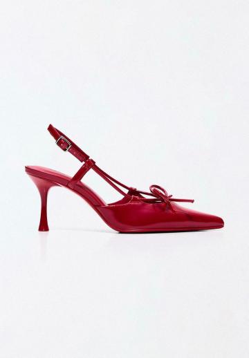 Туфли на высоком каблуке