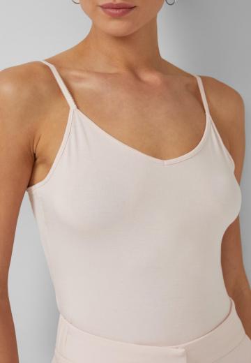 Топ на бретельках