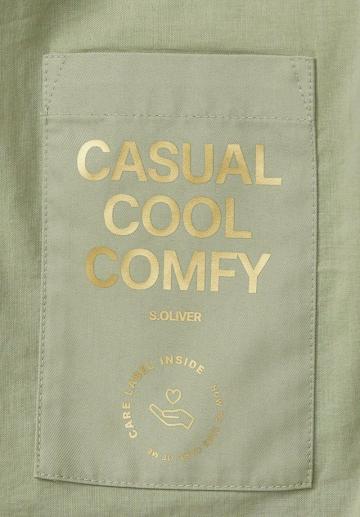 Куртка с накладнымит карманами