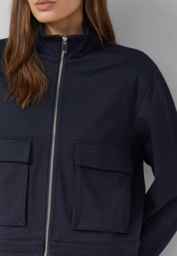 Короткая куртка