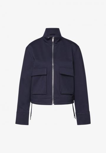 Короткая куртка