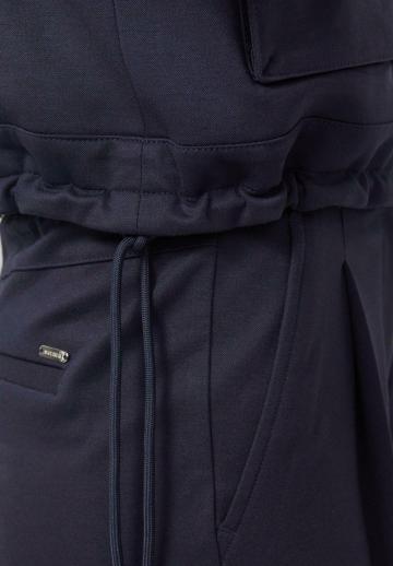 Короткая куртка