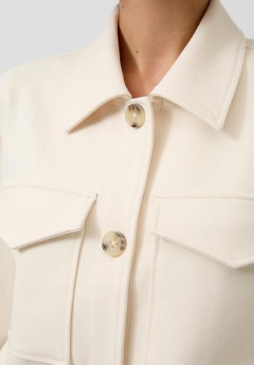 Блейзер с накладными карманами