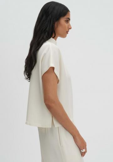 Атласная блузка