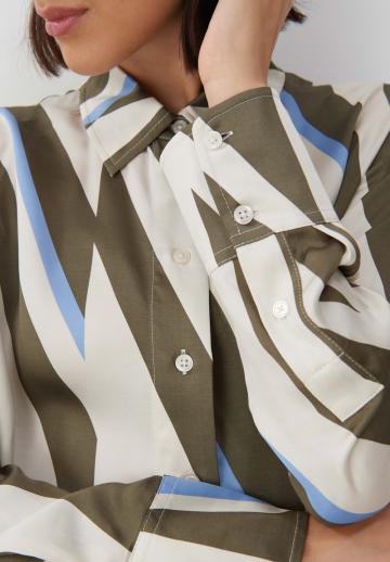 Длинная блузка