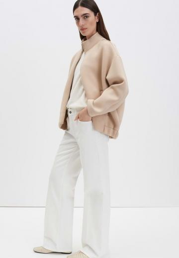 Клешеные брюки