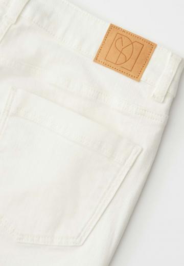 Клешеные брюки