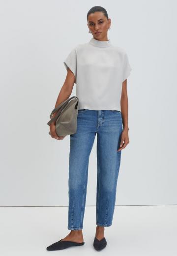 Прямые джинсы