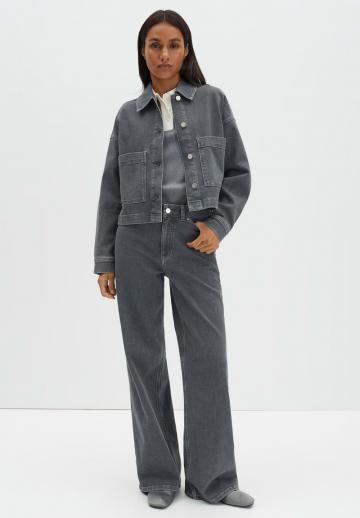 Джинсовая куртка