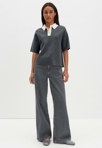 Пуловер с воротником поло