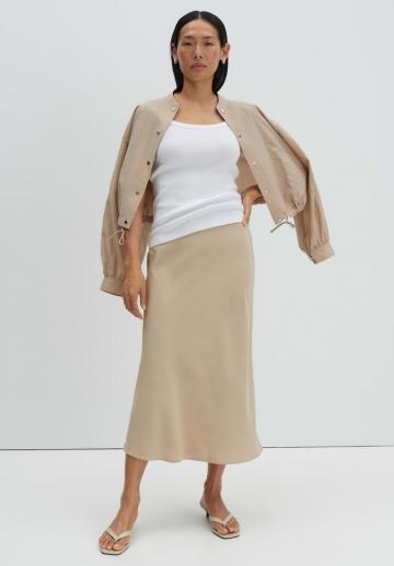 Топ на бретельках