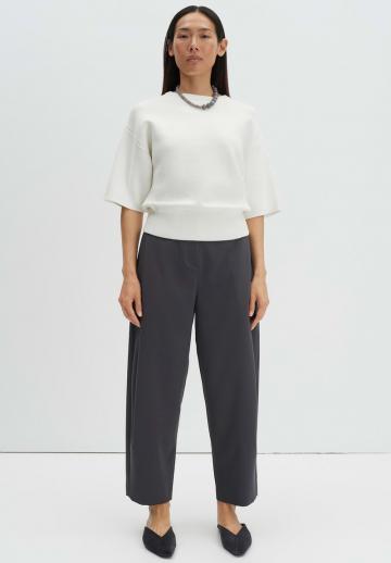 Пуловер с рукавом три четверти