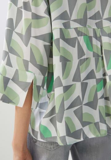 Атласная блузка