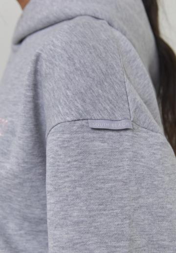 Пуловер с капюшоном