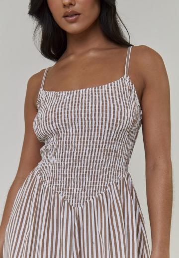 Пляжное платье