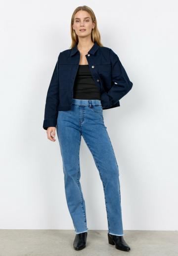 Прямые джинсы