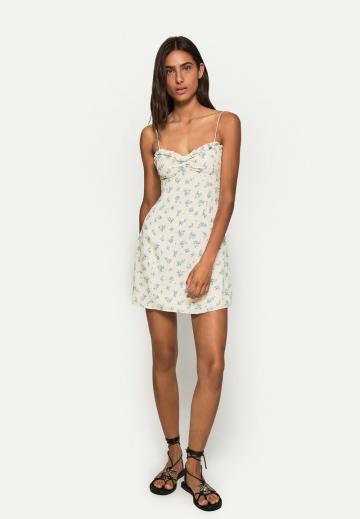 Платье без бретелек