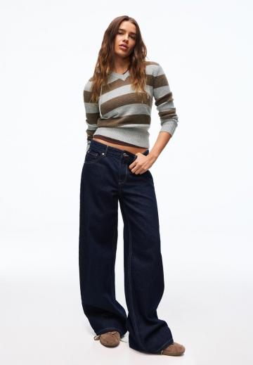 Пуловер с капюшоном