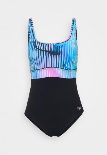 Слитный купальник