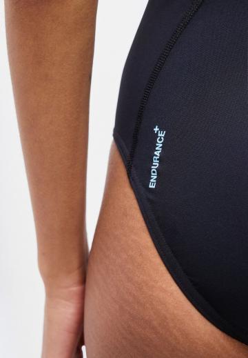 Слитный купальник