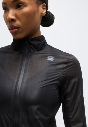 Спортивная куртка