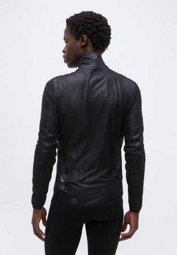 Спортивная куртка