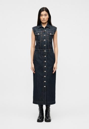 Джинсовая жилетка