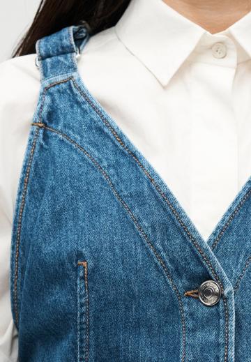 Джинсовый комбинезон