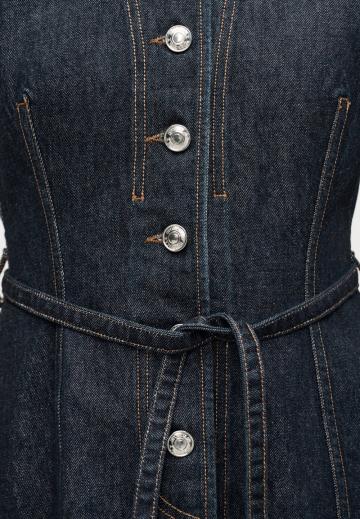 Джинсовая жилетка