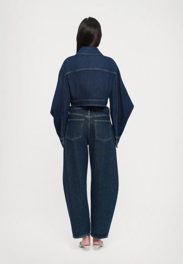 Короткая куртка